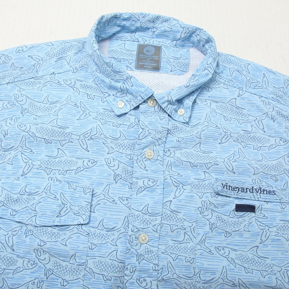 Vineyard Vines Harbor Shirt Mens XL Blue Fish Print Short Sleeve Nylon Fishing